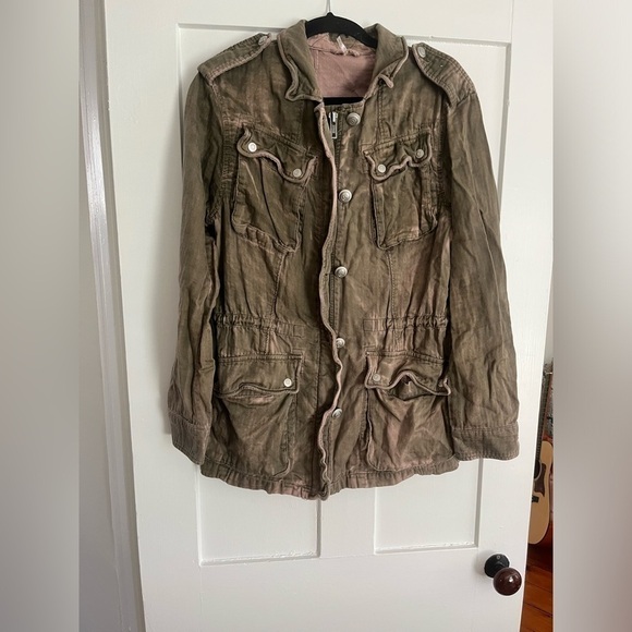 NOT AVAILABLE - Picture 4 of 10